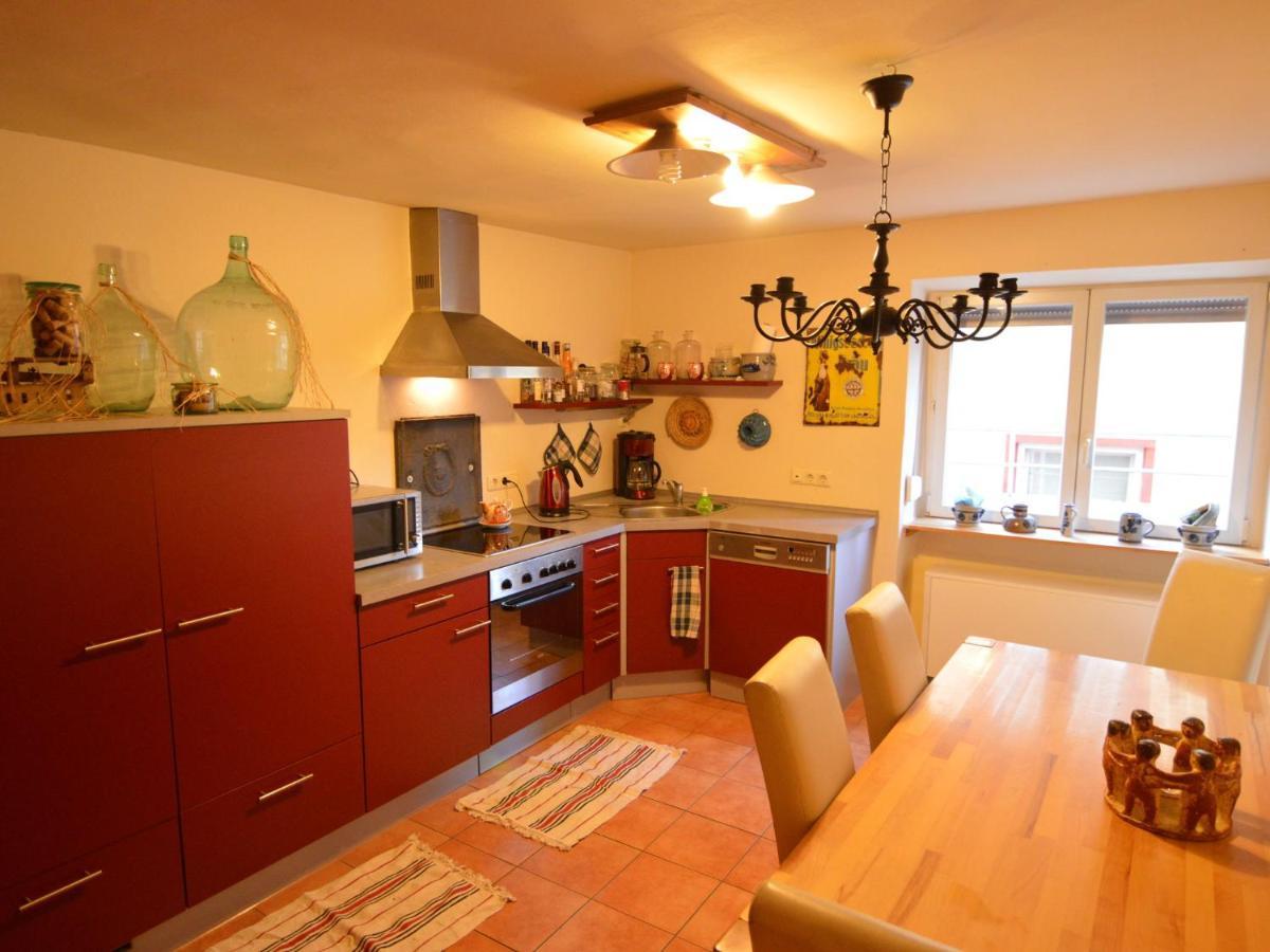 Charming Holiday Home In Neumagen Dhron エクステリア 写真