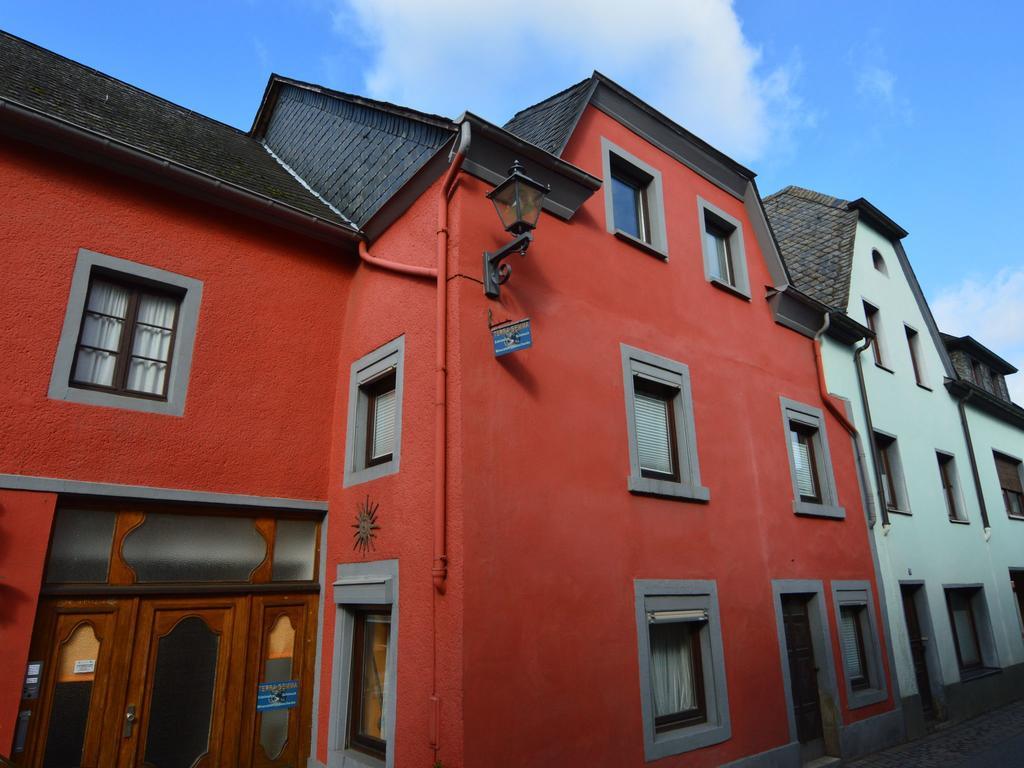 Charming Holiday Home In Neumagen Dhron エクステリア 写真